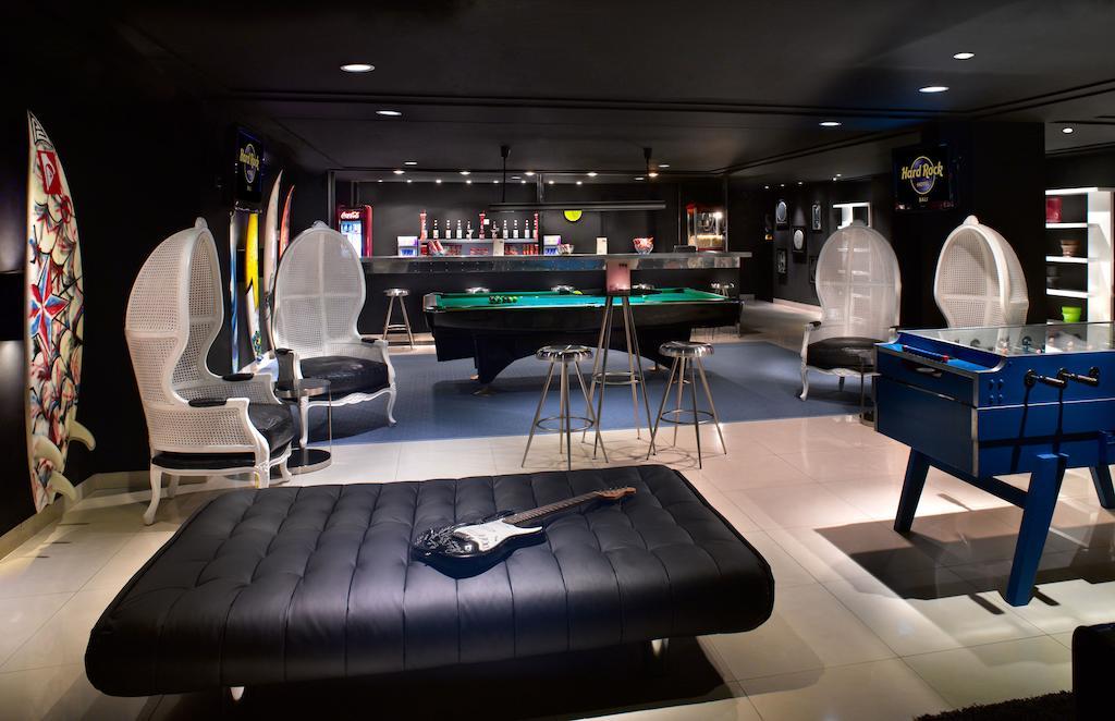 Hard Rock Hotel Bali Kuta Lombok Esterno foto The basement of the Hard Rock Hotel