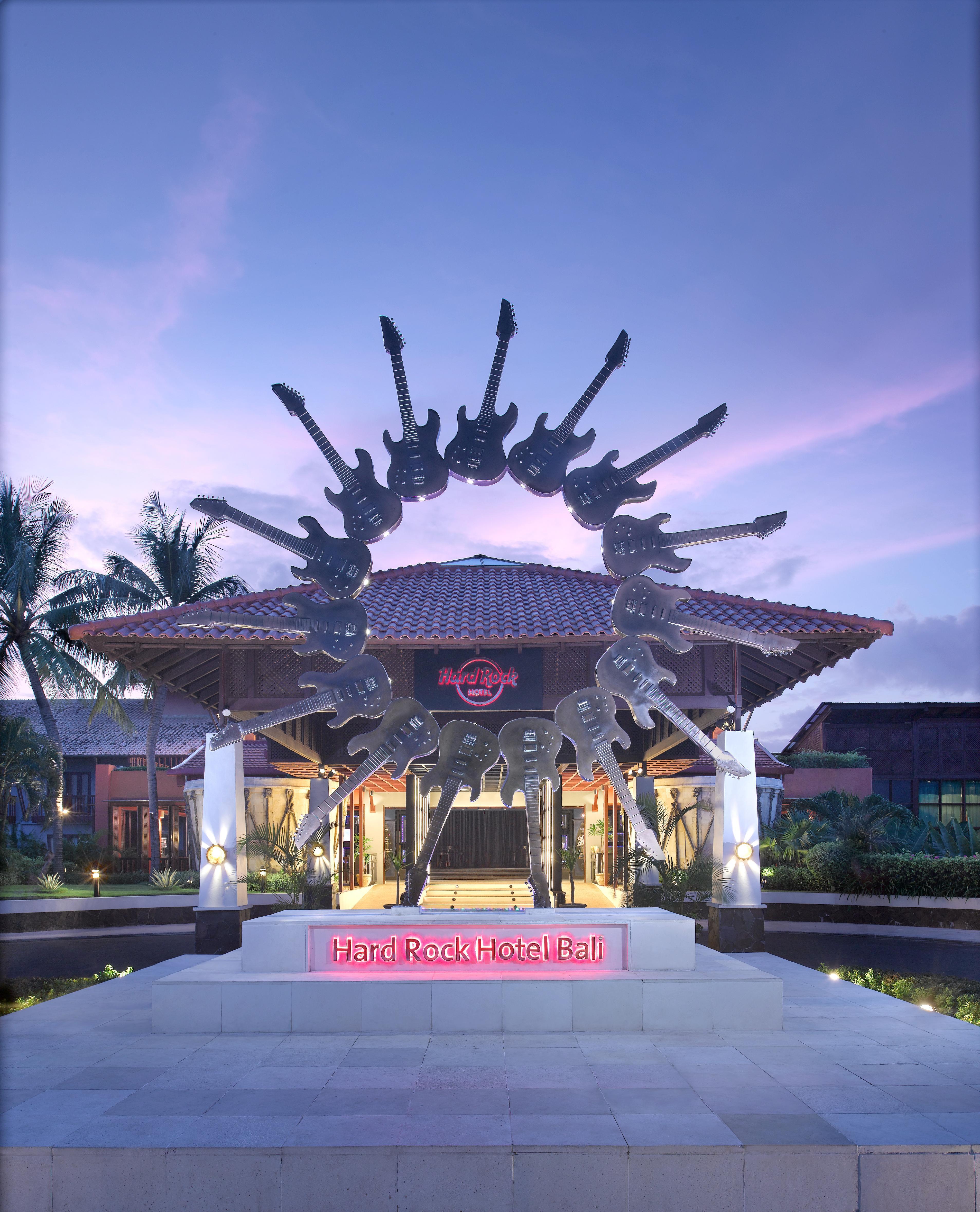 Hard Rock Hotel Bali Kuta Lombok Esterno foto Hard Rock Hotel Bali