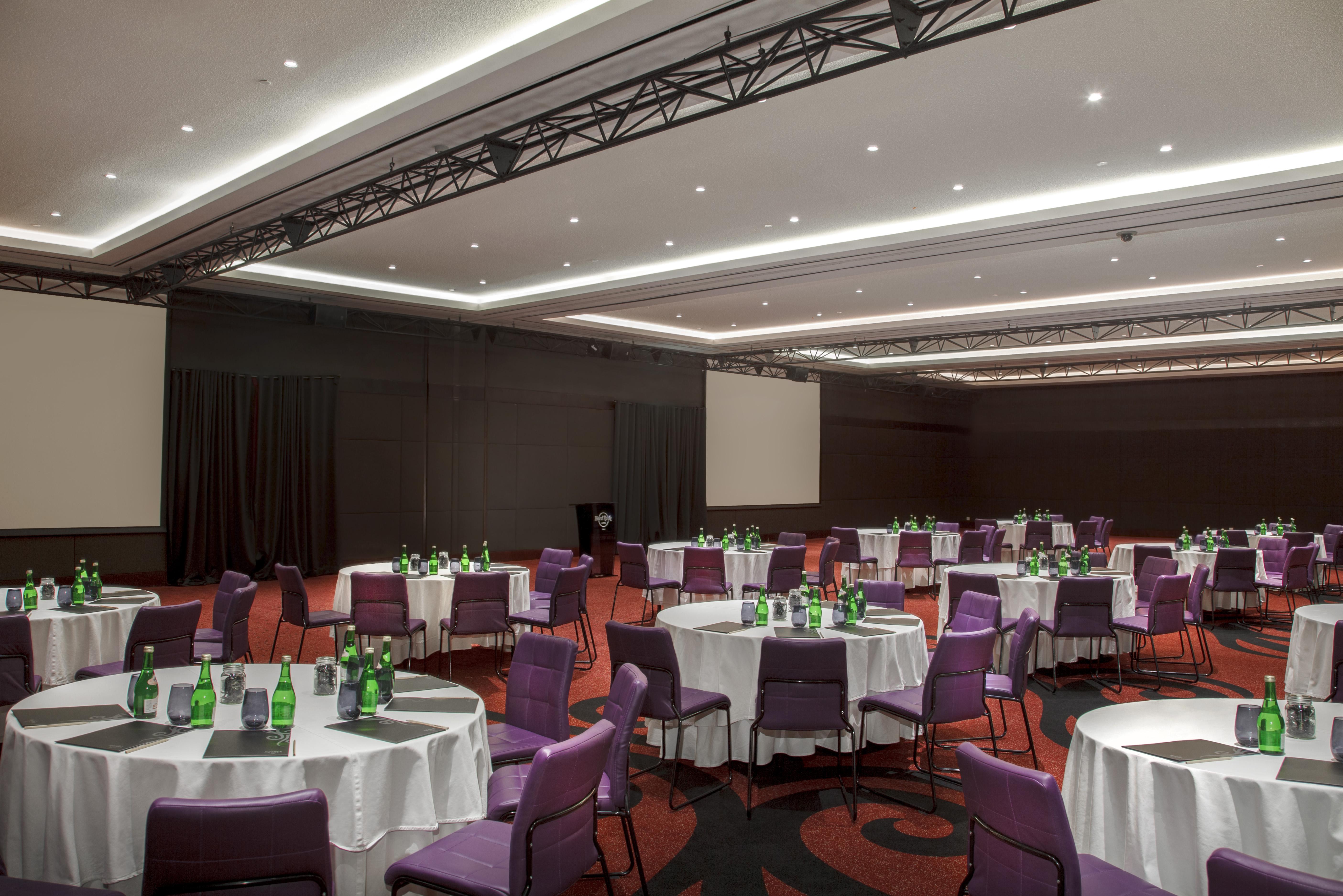Hard Rock Hotel Bali Kuta Lombok Esterno foto The ballroom