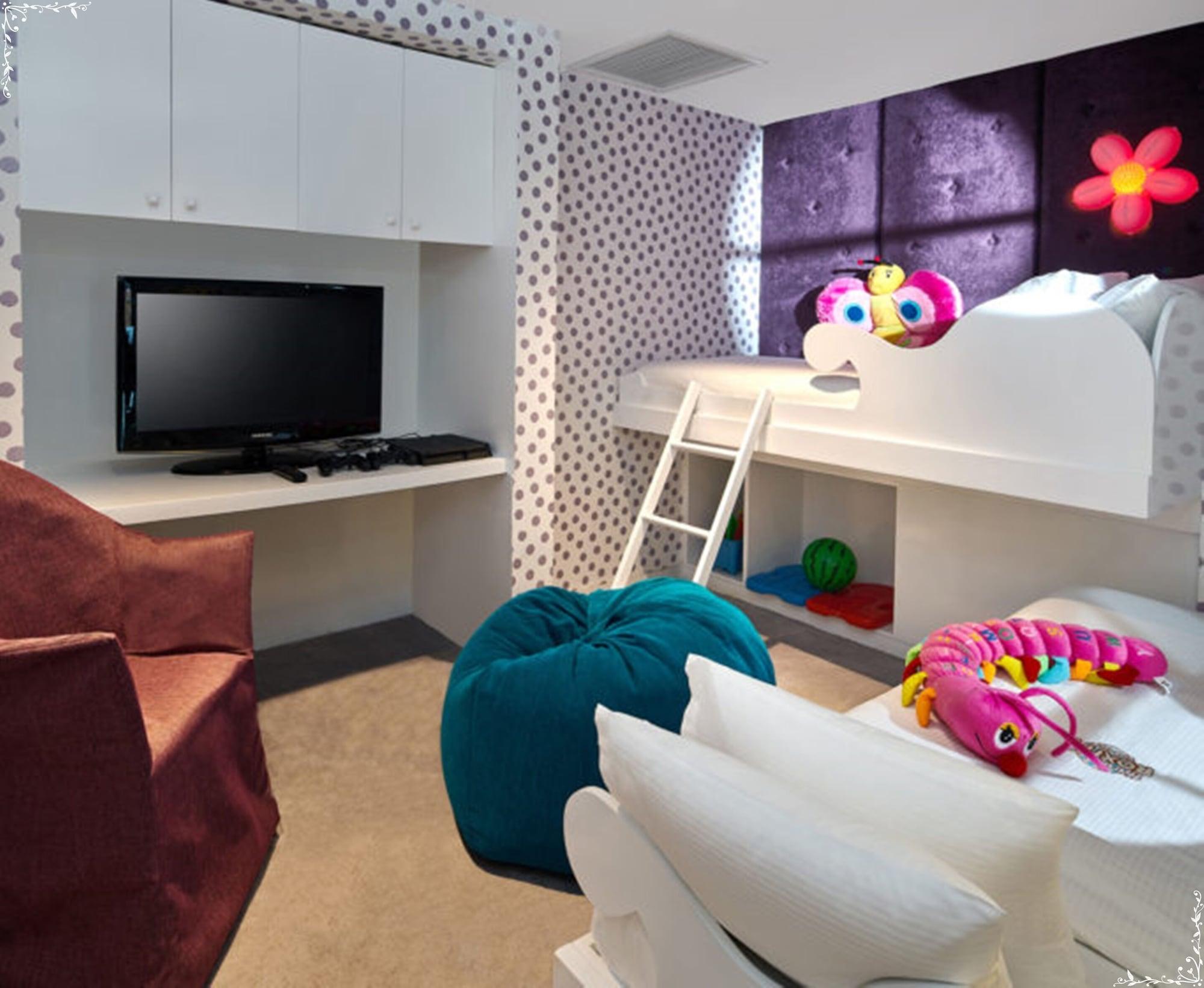 Hard Rock Hotel Bali Kuta Lombok Esterno foto A bedroom with a computer