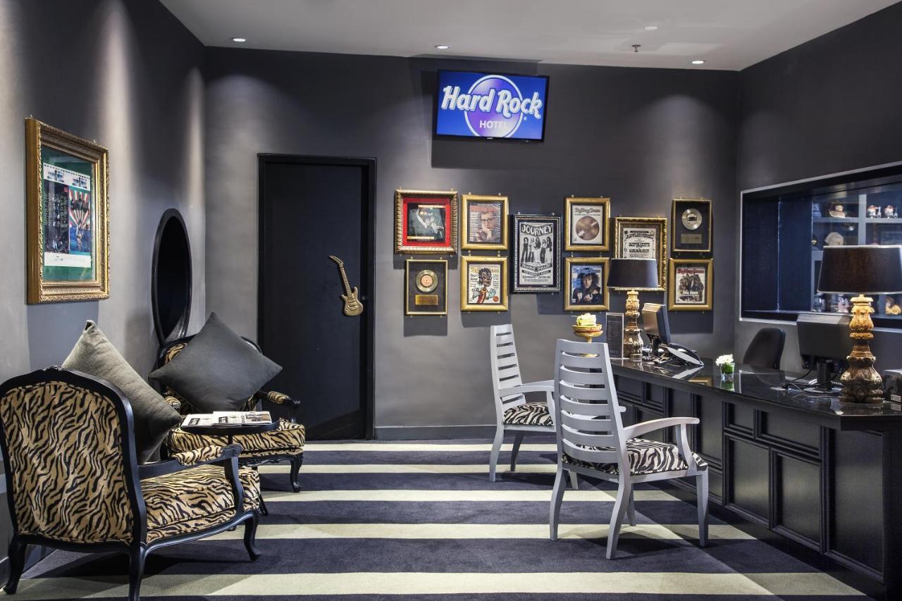 Hard Rock Hotel Bali Kuta Lombok Esterno foto Hard Rock Hotel's lobby