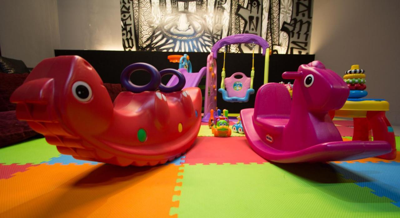 Hard Rock Hotel Bali Kuta Lombok Esterno foto A children's play area at a hotel
